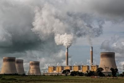 Trump plans ‘unprecedented’ action to stop coal plant closures