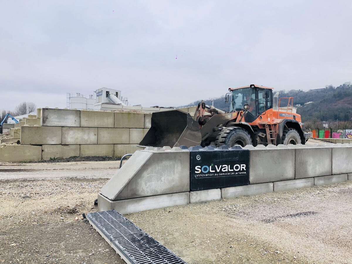 C21 sur le terrain : pose d’un nouveau béton routier décarboné en Seine-Maritime